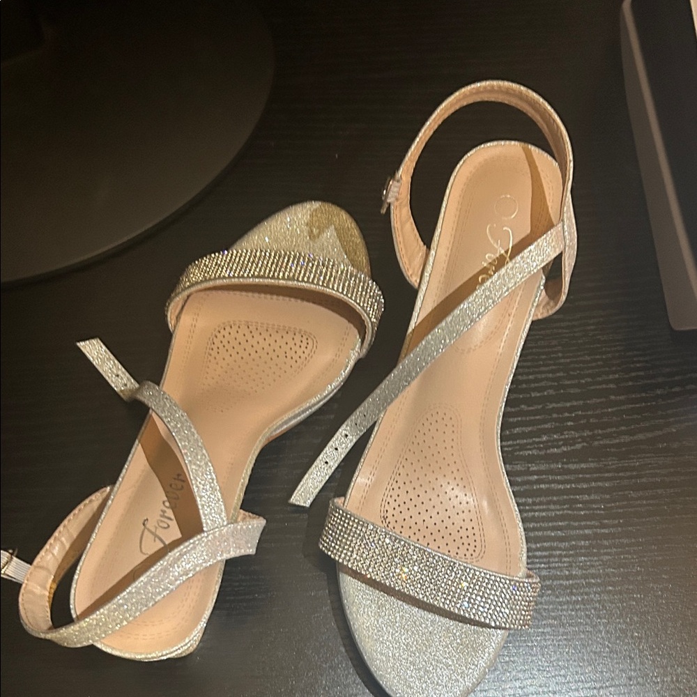 Forever Link Silver Glitter Sandals